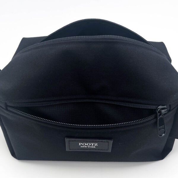 IMG_5528-2 DOPP KIT IN CORDURA